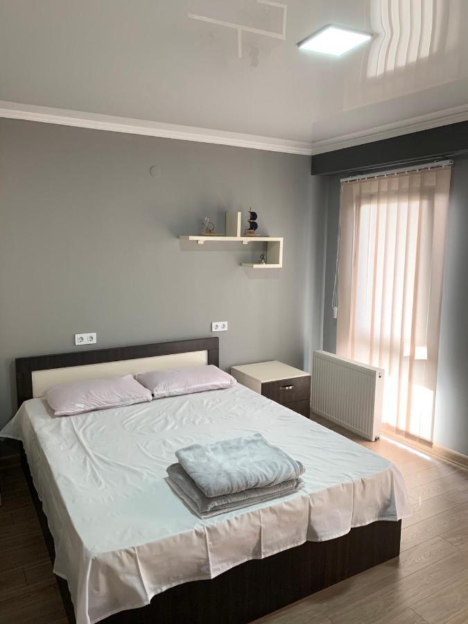 Art Hole Bed & Breakfast Kutaisi Luaran gambar